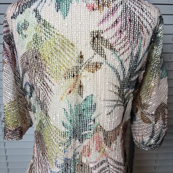 Boho Coastal open Knit Top M Shark Bite Hem Resort Beach Vacation SZ S - Picture 6 of 10